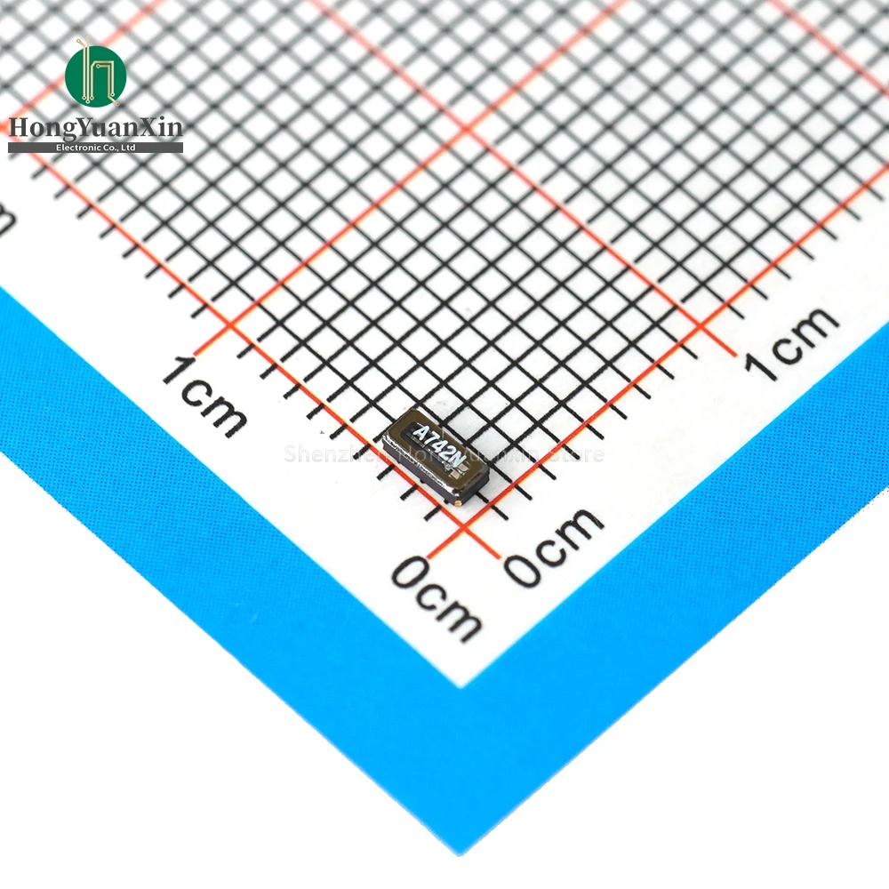 50개/몫 FC-135 32.768Khz 12.5pF Q13FC1350000400 수동 수정 발진기 3215 SMD 2핀 원본