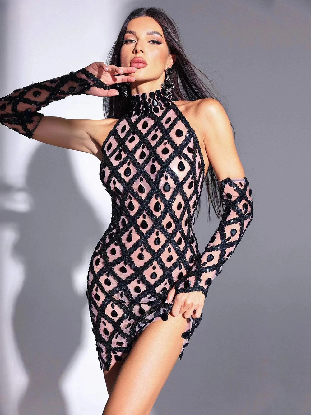 

2024 Sexy Women'S New Black Sequins With Gloves Diamond Checkered Mini Dress Bodycon Celebrity Hot Party Dress
