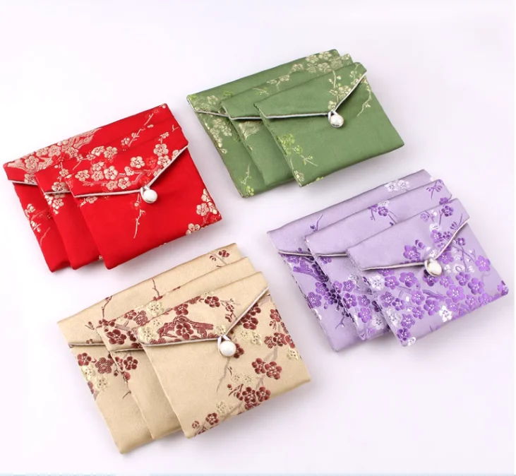 

120pcs 3 Size Chinese Silk Brocade Small Purse Gift Bags for Bracelets Necklace Earrings Ring Storage Pouches Jewelry Packaging