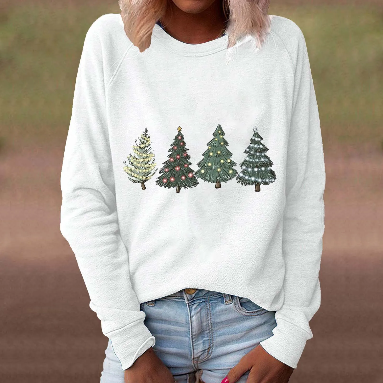 

Women's Christmas Printed Fashion Sweatshirt With Fleece Loose Fit Round Neck Pullover Gothic women Clothes Graphic