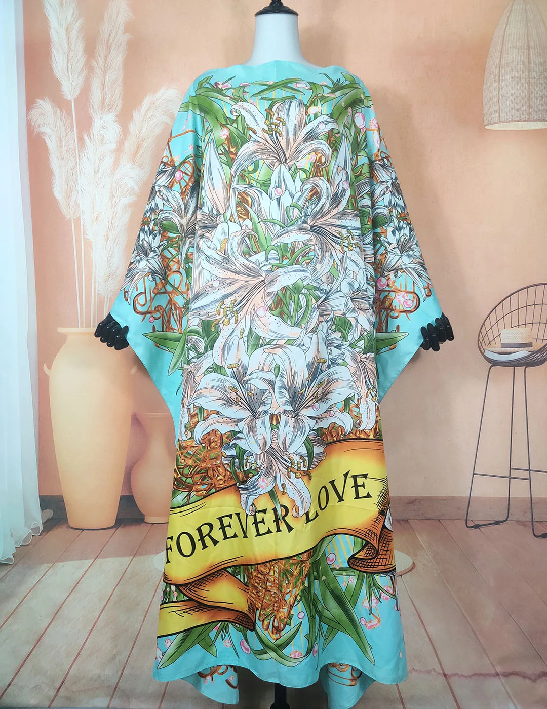 Kuwait Fashion Blogger 2023 New Printed Twill Silk Summer loose Kaftan Maxi Dress Designer Sexy Lady beach Abaya Caftan sebastiao salgado kuwait