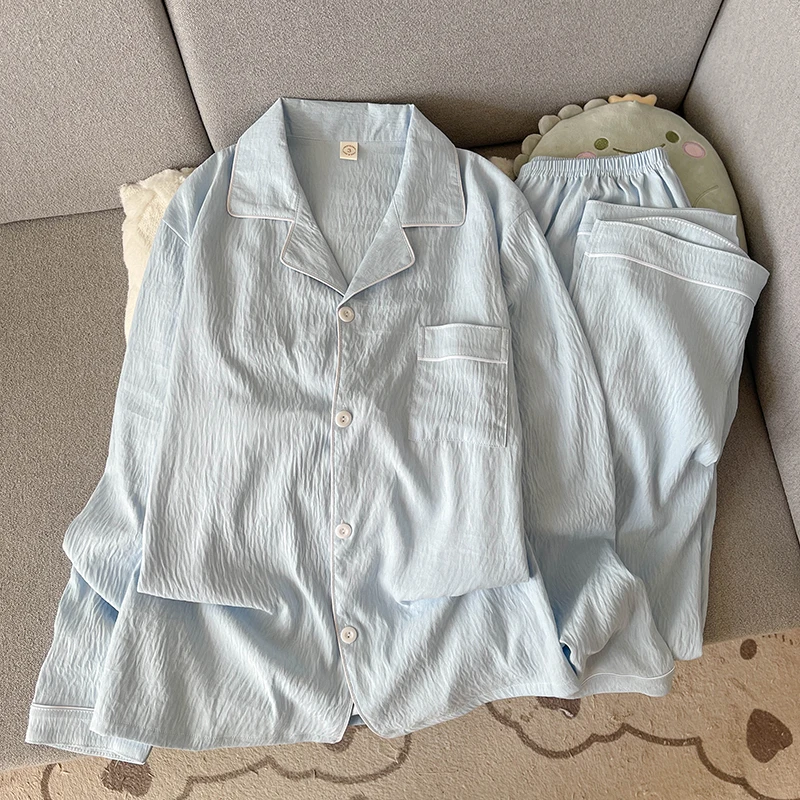 Sky blue (long sleeves and trousers) 332