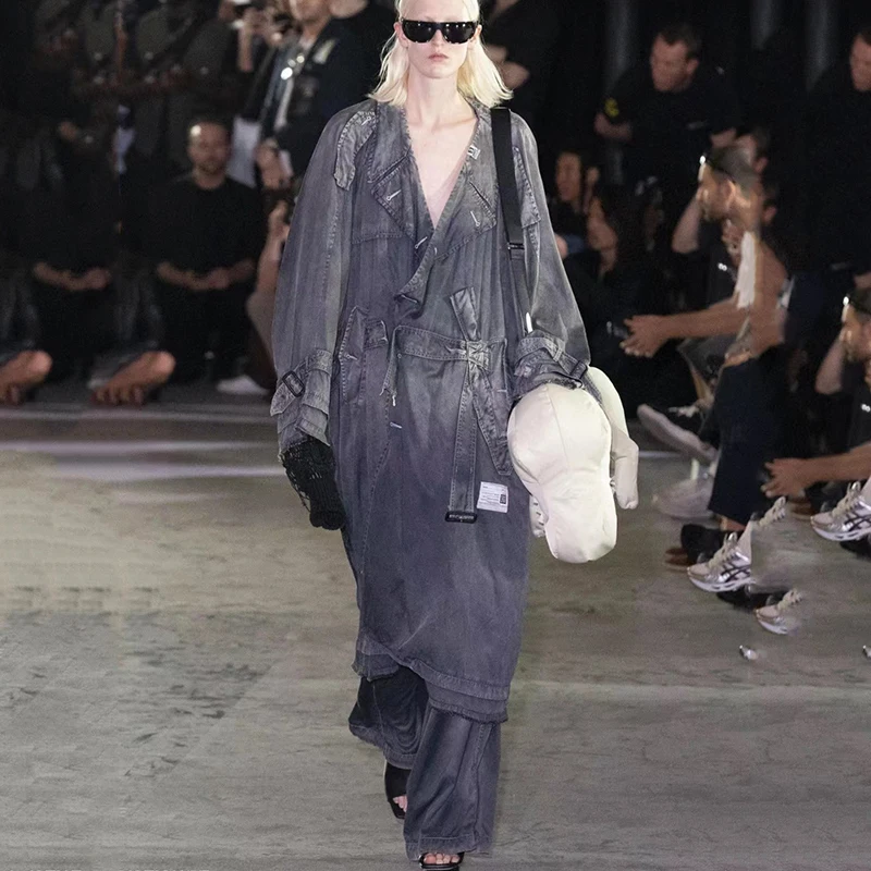 

Женский джинсовый тренчкот в стиле ретро, свободная джинсовая куртка с поясом, осень 2023