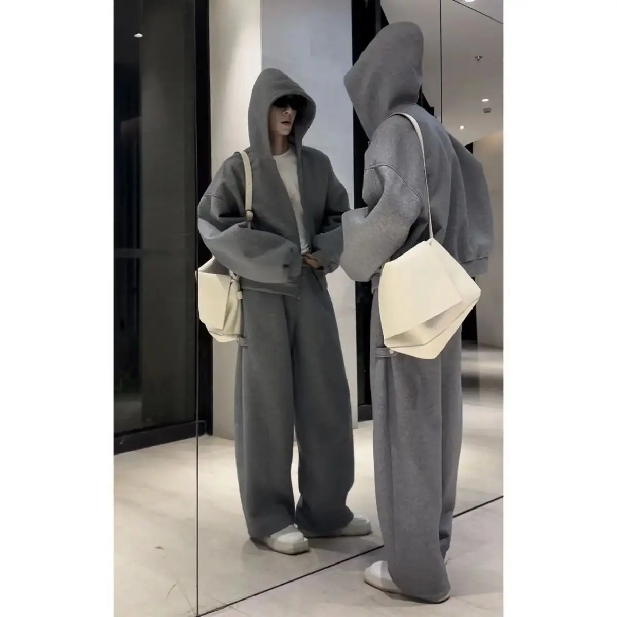 Autumn New Men's Clothing Trendy Air Layer Hooded Sweatshirt Loose Silhouette Long-sleeved Jacket Couple Sports and Leisure Suit 3