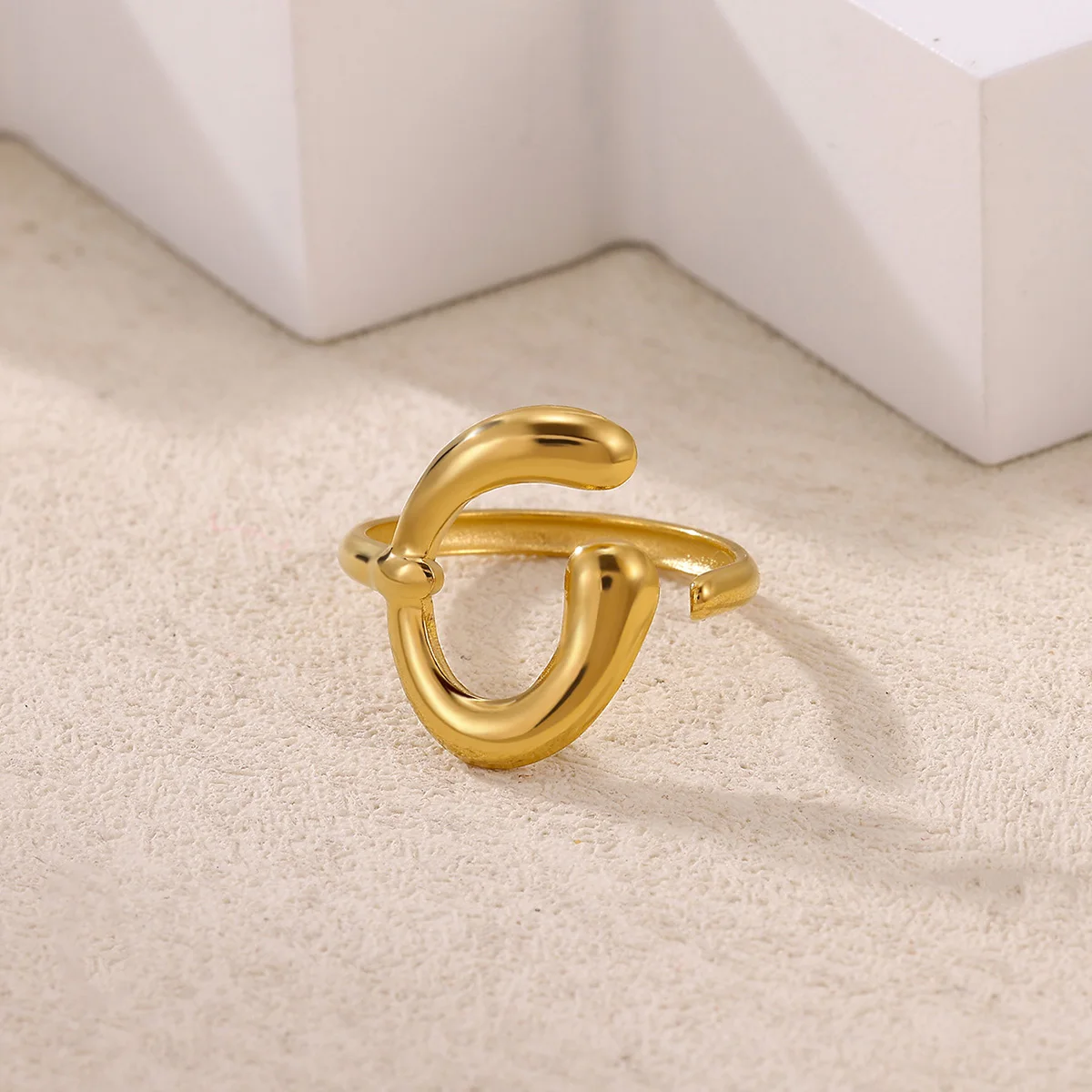 Gold Minimalist Infinity Ring - Elegant Stainless Steel Jewelry