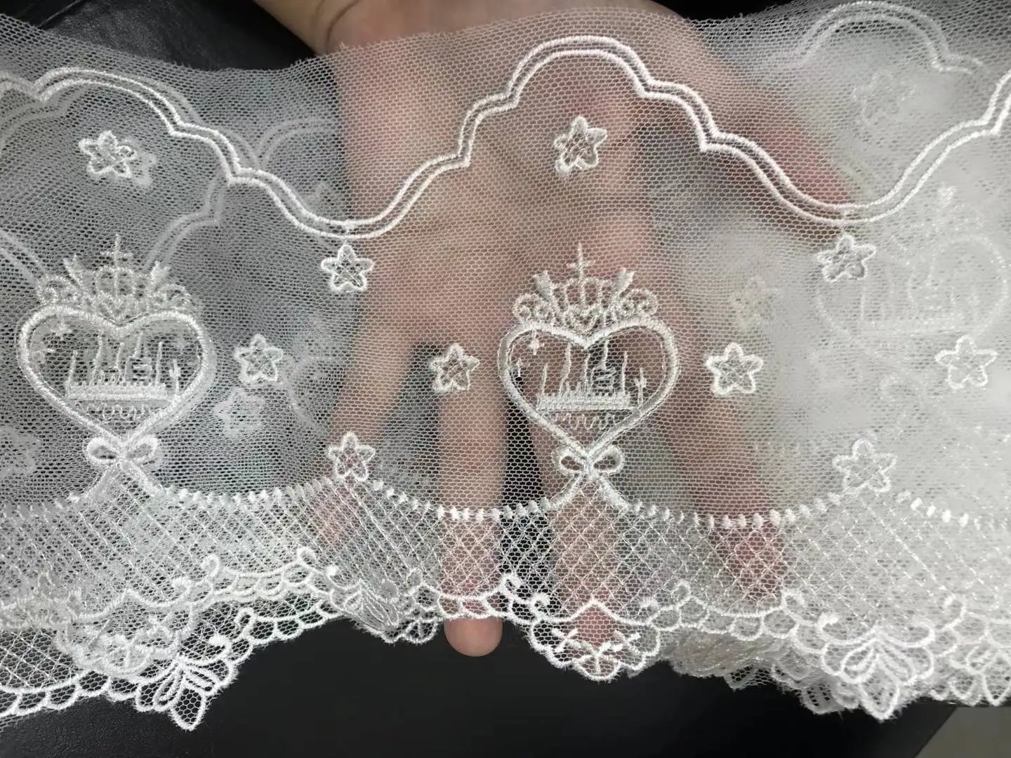 

Кружевная отделка в виде короны, 20 ярдов