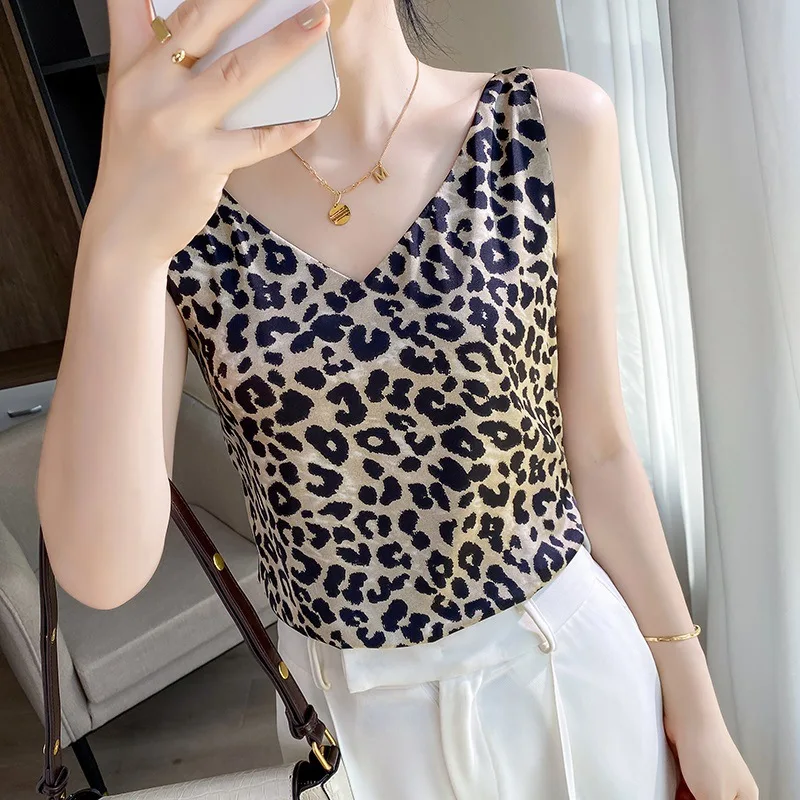 Europe and The United States Wear Leopard Print Vest Silk Suspender Vest New Satin Summer Sexy Base Coat White Crop Top sexy camisole Tanks & Camis