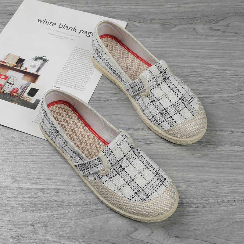 

PUPUDA 2022 Casual Flat Shoes Women New Slip On Women Loafers Comfortable Boat Shoes Sneakers Ladies