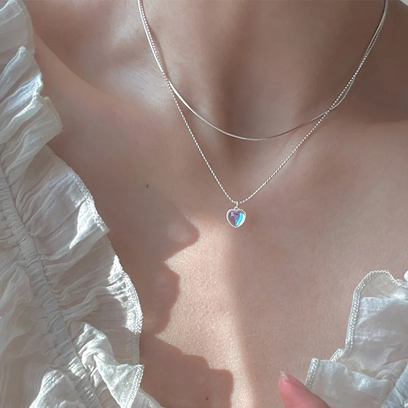 Silver Color Double Love Heart-shaped Moonstone Pendant Necklace Women Gradient Gemstone Clavicle Chain Couple 9