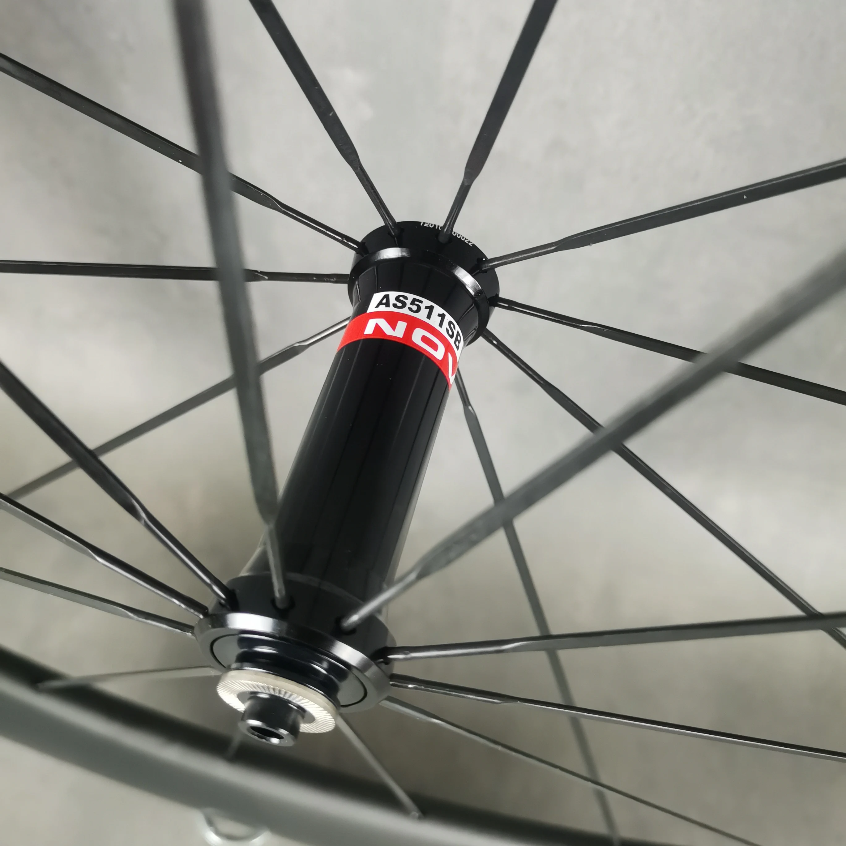 700C Carbon Wheels 38/50/60mm Depth 25mm Width V Brake Road Bike Novatec Hub Shiman0 11s