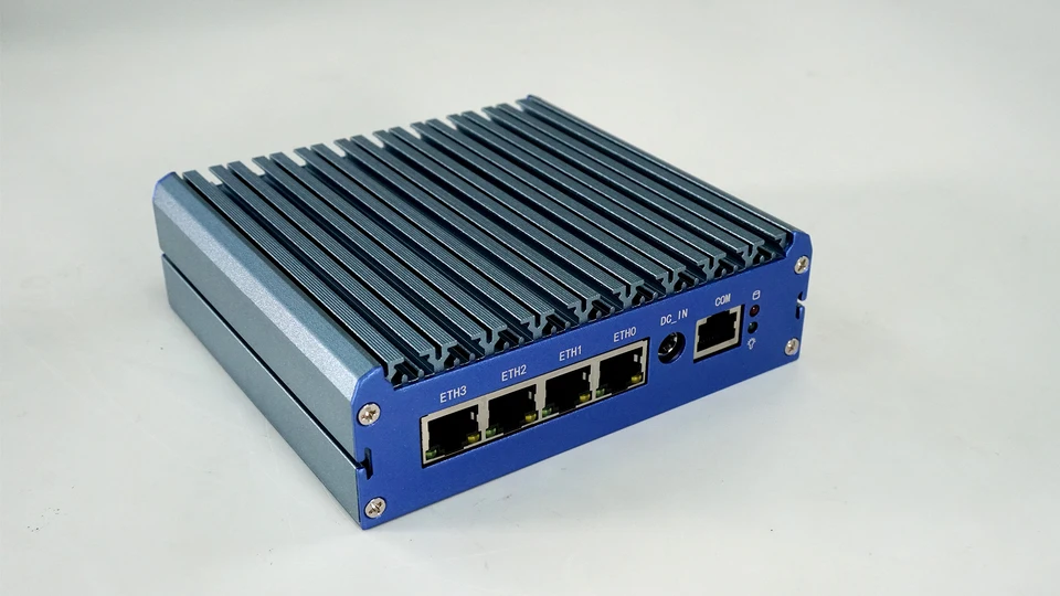 Fanless Network Device Barebones 4x2.5G Ethernet Pentium J5005