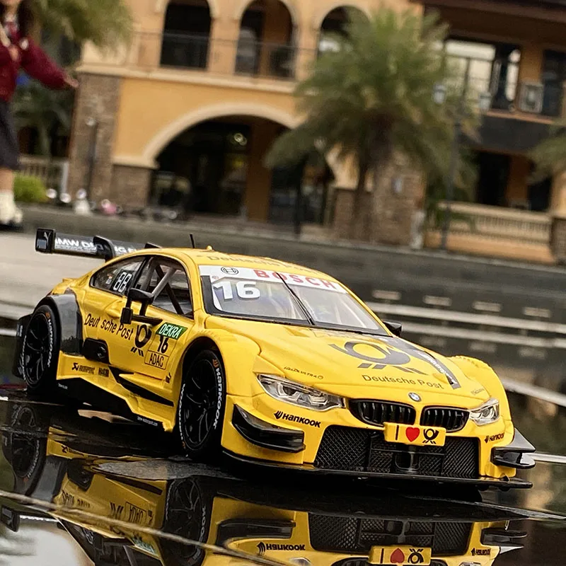 1:24 BMW M4 DTM Le Mans alaşım araba yarışı modeli Diecast oyuncak