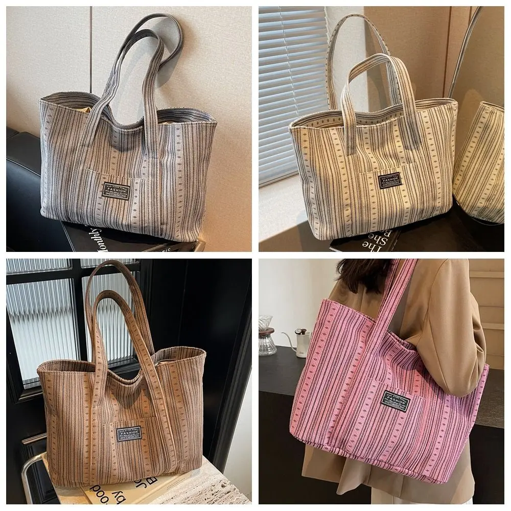 Fashionable Large Capacity Canvas Tote Bag Minority Design Original Commuting Shoulder Bag All-match Portable Mommy Bag Travel