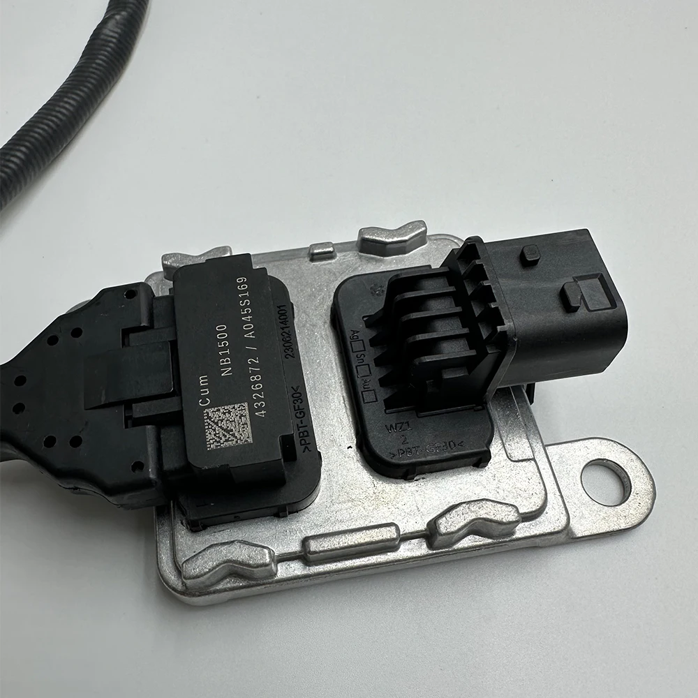 High Quality Chips 4326872 5WK96749 for NGK Probe Nitrogen Oxide Nox Sensor 5WK96749B  2872942NX For Cummins Engine CES SNS 12V 3