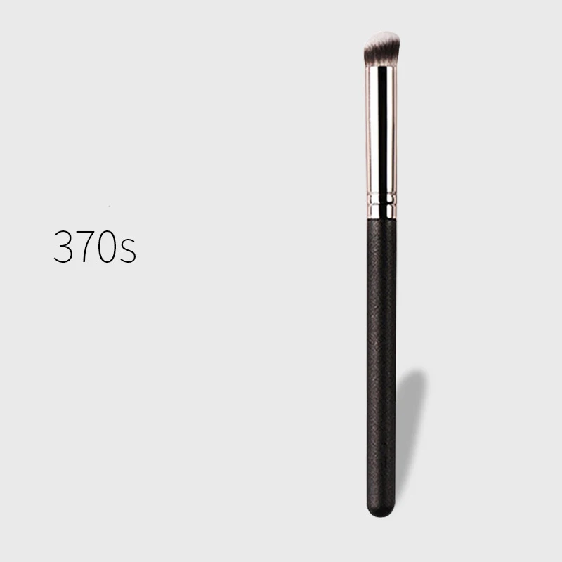 370 small concealer