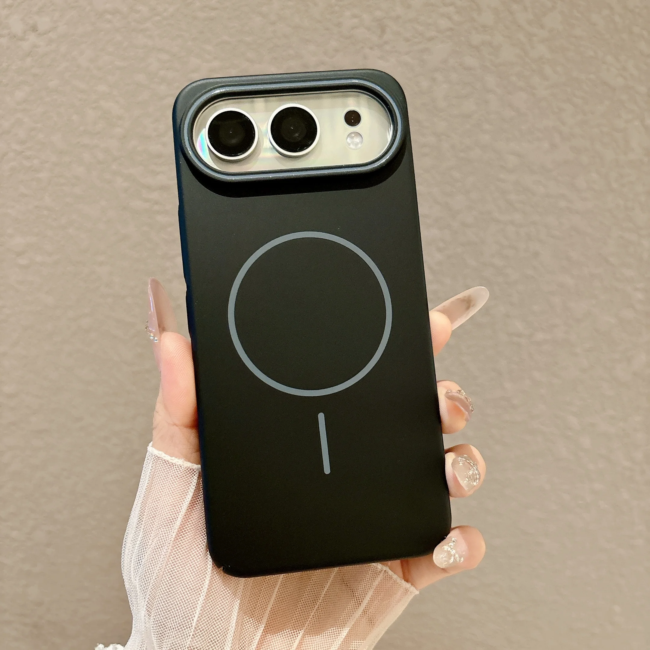 Matte Hard PC Magnetic Slim Cover with Wireless Charging Compatibility