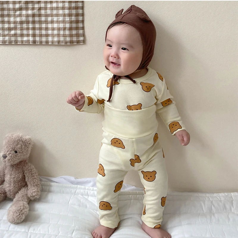 Kids Cotton Pajamas Sets New Boys Girls Cartoon Bear Tshirt with High Waist Pants Sleepwear Baby Loungewear 3 6 9 12 18 24M Suit