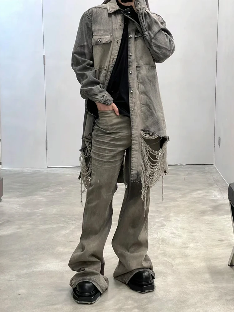 

Washed and distressed desert colored flared wide leg slimming wasteland style jeans streetwear men