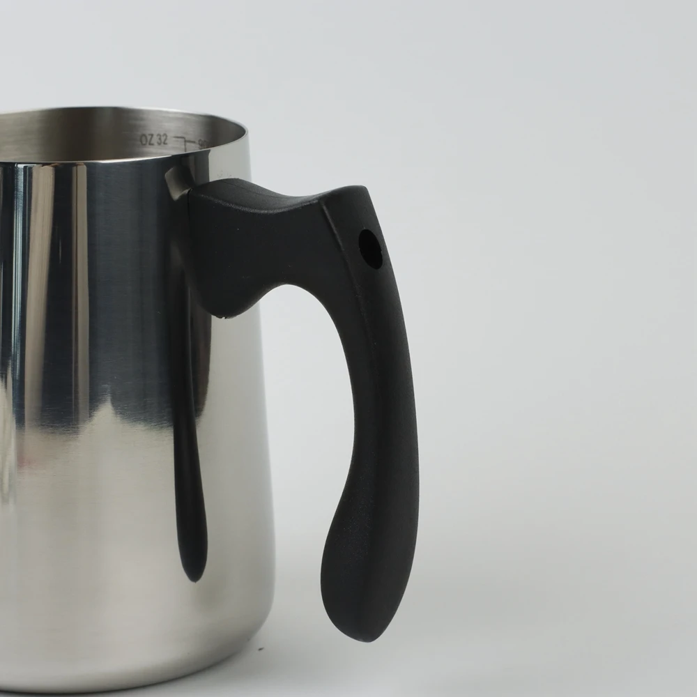 Durable Stainless Steel Wax Melting Pitcher Plastic Handle Milk Frothing Pitcher For Candle Wax Latte Art Coffie Milk Home