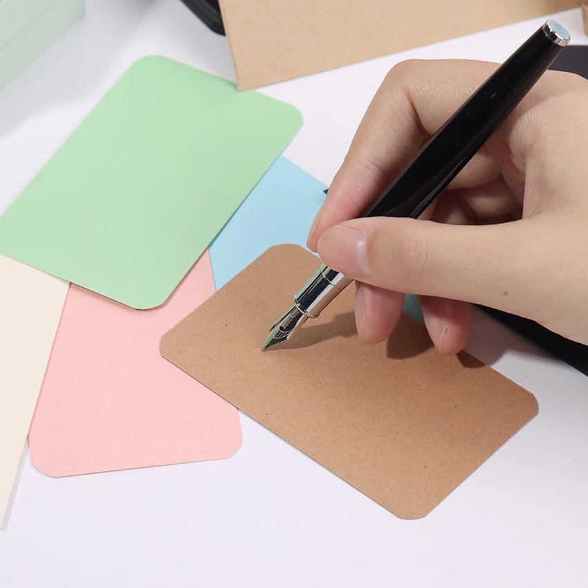 Рисунок 4 - карточки из крафт-бумаги