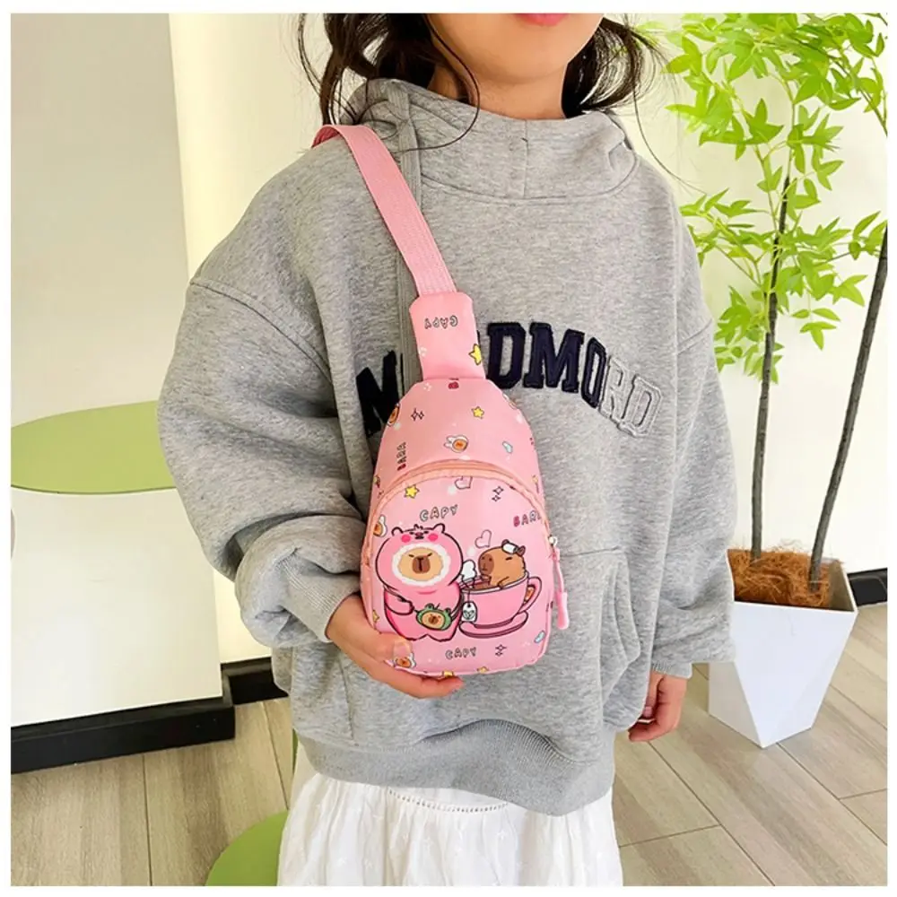 Niedliche Capybara-Umhängetasche, Cartoon-Tier, leichte Brusttasche, Nylon-Geldbörse für – Detail 10