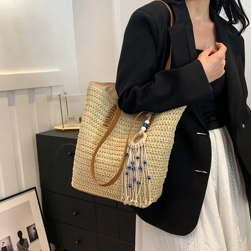 Summer Fashion Retro Straw Weaving Large Shoulder Bag Hand-Woven Women's Crochet Beach Tote Handbag with Tassel 2025