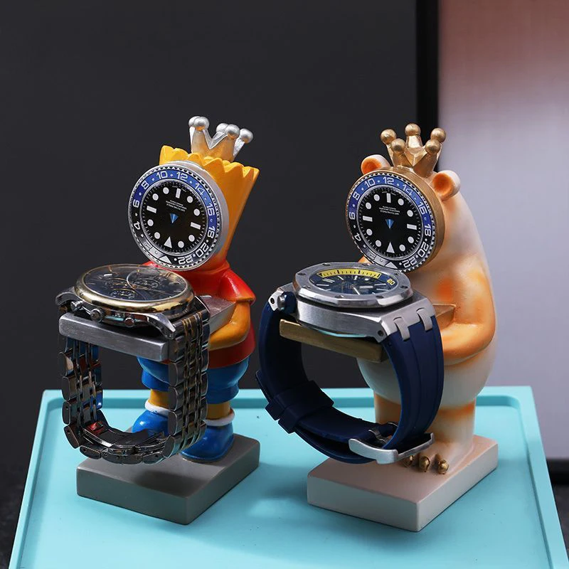 Submariner Watch Holder Diver Display Stand Watch Creative Decorative Ornaments Personalised Resin Fashion Gift Tray Shelf Watch display stand