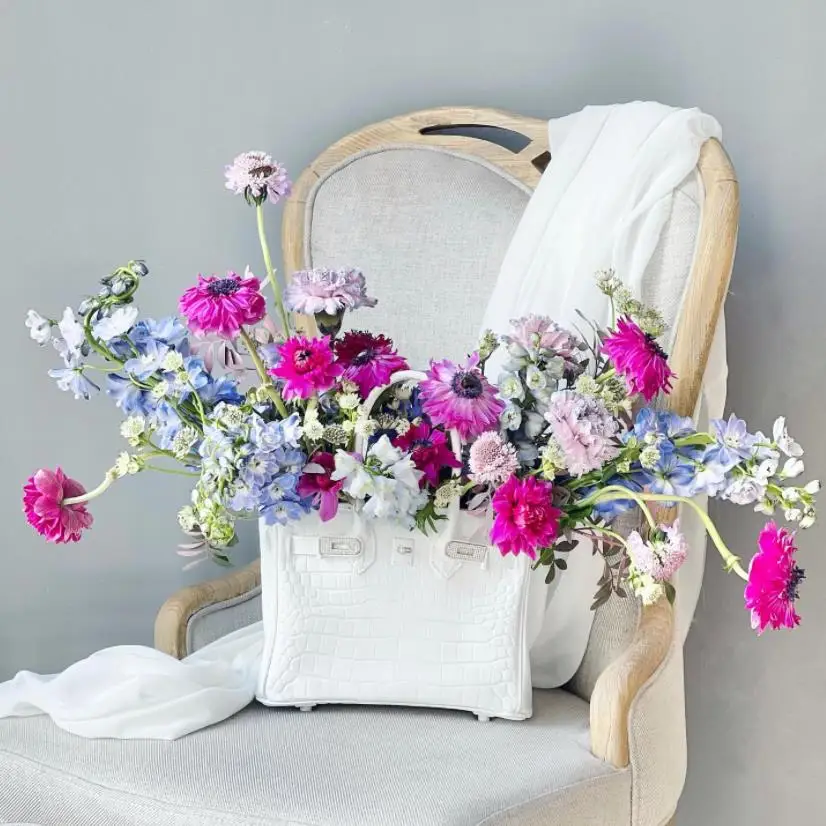 

Nordic Brand Flower Bag Vase Resin Handbag Vase Flower Wedding Desk Art Ornament Home Decor plant pot Interior accessories