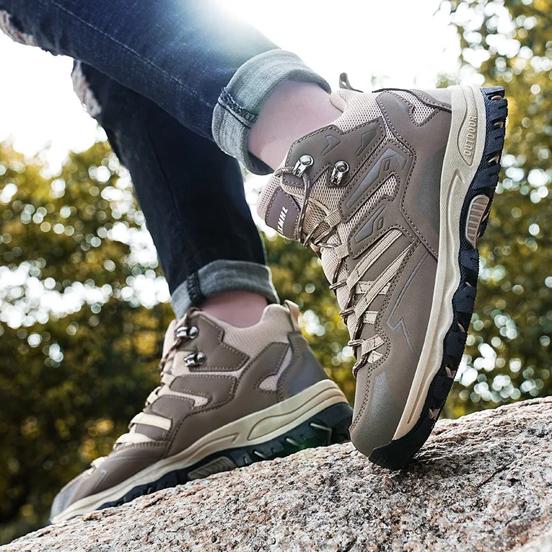 Autumn Winter Fashion Men's Hiking Shoes Big Size 46 Non-slip Travel Boots Unisex Outdoor Sports Boots for Men Botas De Trekking