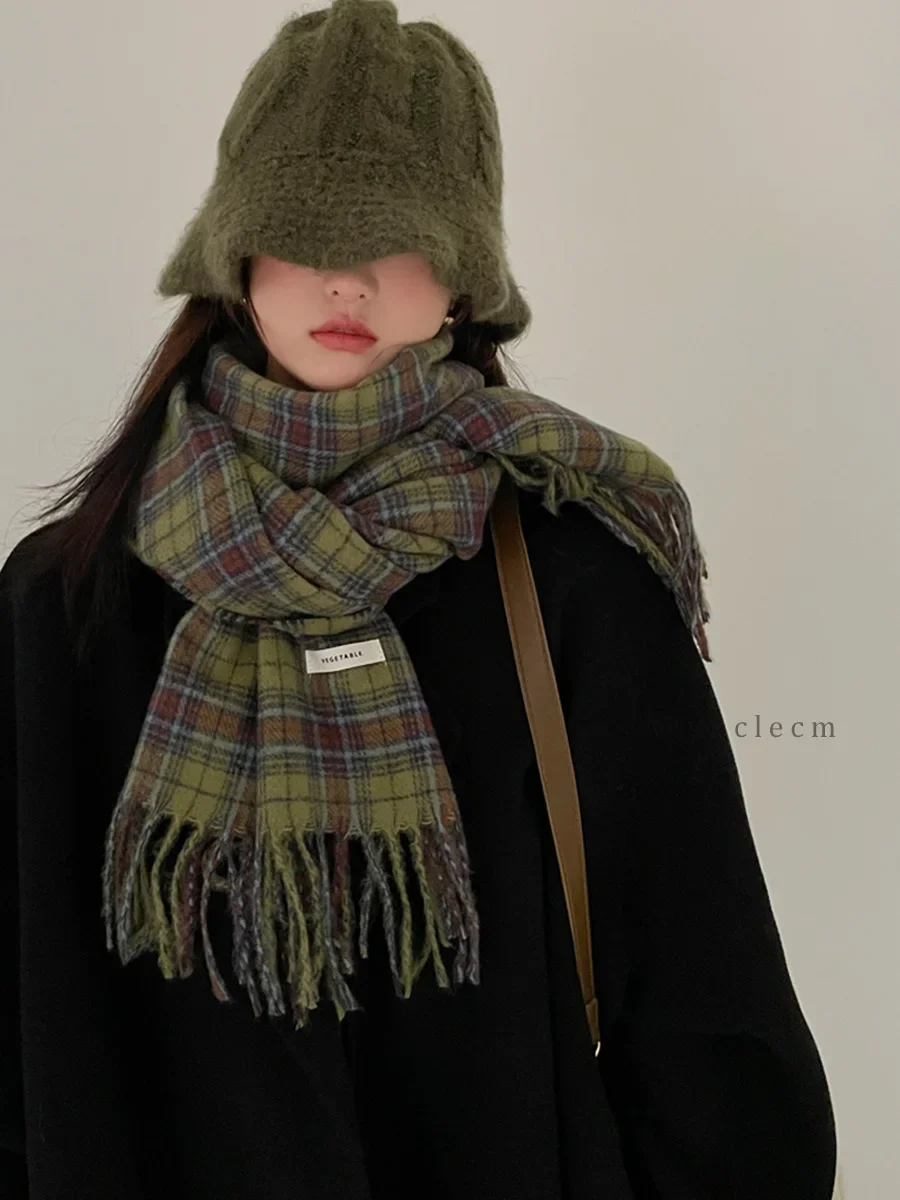 

Vintage Green Checker Scarf Women's Winter Personality Premium Warm Shawl Neckwear Korean New Style Hats for Women
