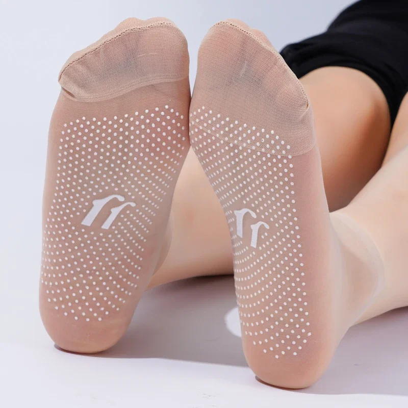 

Summer Women Socks Lace Invisible Thin Ladies Hollow Out Non-slip Stockings Glue Dot Short Breathable Stockings 1 Pair