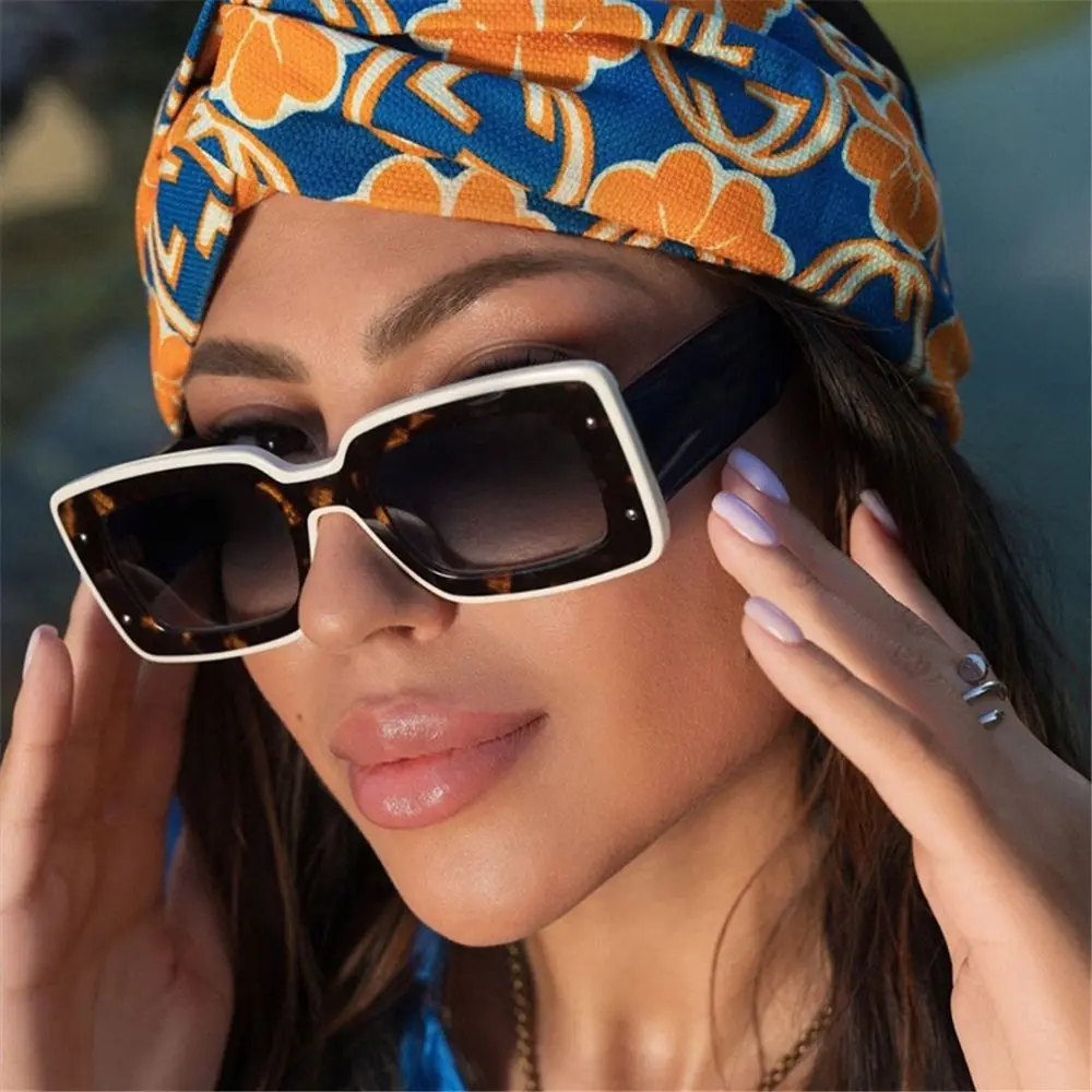 1PC Fashion Designer Small Rectangle Sunglasses Hot Leopard Print Square Sun Glasses for Women Men Shades UV400 Fema