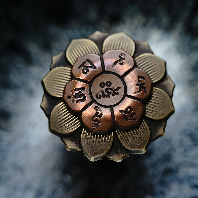 

Pop Fingertip Spinner Stress Relief Toy Anti-Stress Rotating Toys Adult Decompression Rotary Gyroscope Leisure Gift Fidget Top