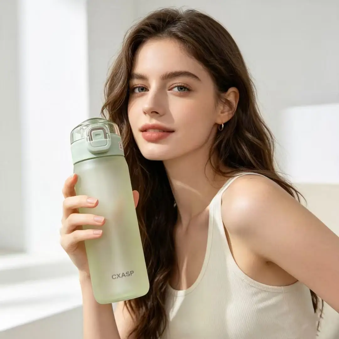 Eco-Friendly Leakproof Water Bottle with Soft Straw & Hidden Handle, 600ml Capacity