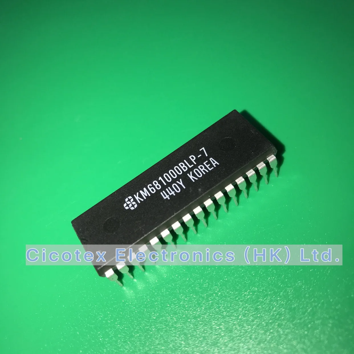 

2 шт./лот KM681000BLP-7 DIP32 KM681000 BLP-7 128K x8 bit маломощная CMOS статическая оперативная память KM681000BLP7 KM681000BLP-7L KM681000BLP7L