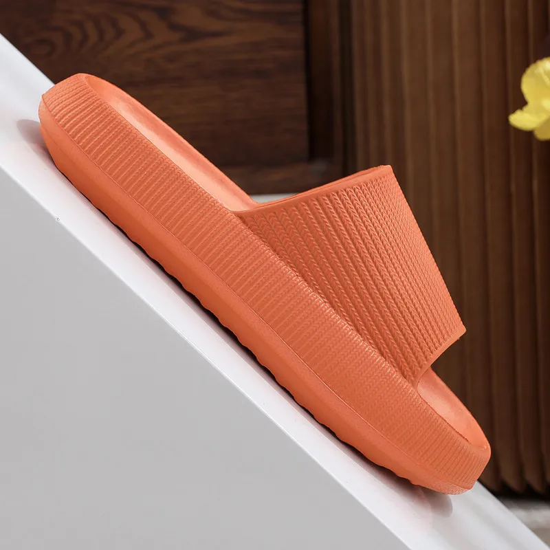 

237Fashion Solid Concise Summer Home Slippers Women Flat Lightweight Indoor Bathroom Slippers Men Couples Slides