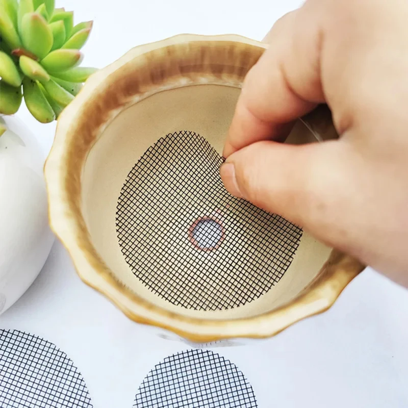 50PCS Round Drainage Mesh Pads for Flower Pots - Prevent Soil Loss in Gardens and Bonsai