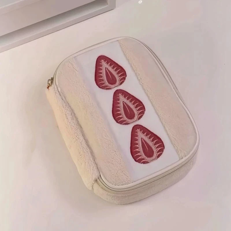 새로운 귀여운 수 놓은 딸기 연필 케이스 휴대용 문구 펜 상자 다기능 대용량 메이크업 가방 보관 가방