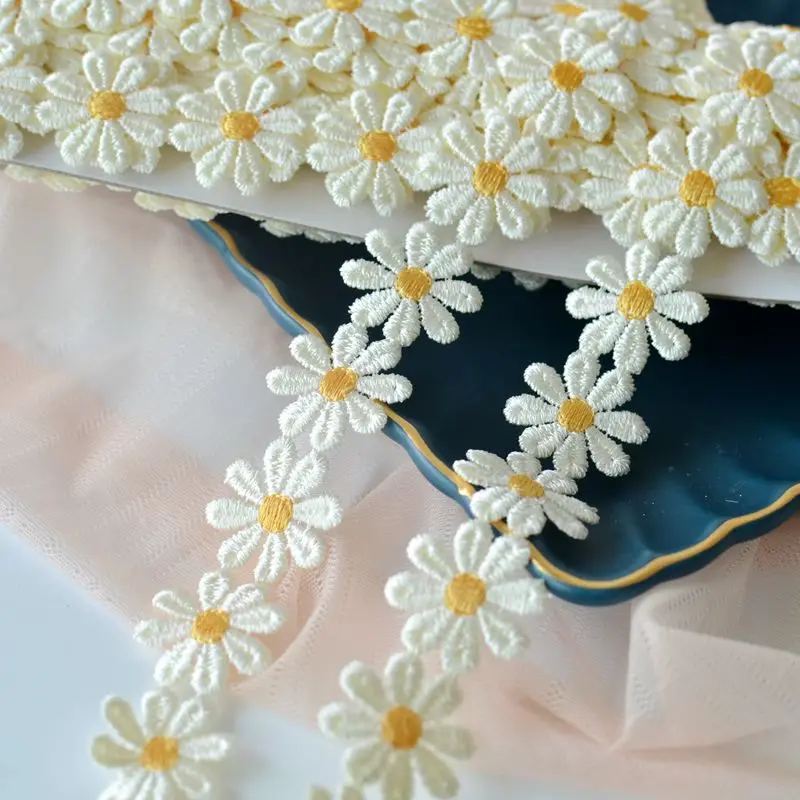 Embroidered Daisy Lace Fabric 3d Flowers Lace Ribbon Dress Collar Hats Headwear Sewing Trimming Decor 1yard lace fabric,lace ribbon,lace garment accessories,lace sewing supplies,lace decoration,lace accessories,lace sewing accessories,lace hair accessories