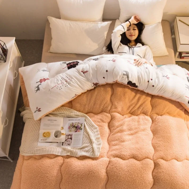 

Lamb Fleece Comforter Single Quilt Wool Thicken Blanket Warm Winter Spring Comforter Autumn Luxury Blanket 1.5kg Soft Quilt