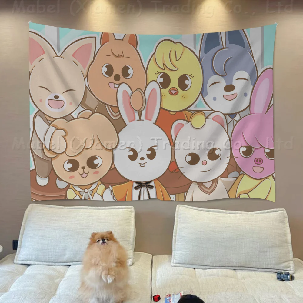 How I Transformed My Bedroom Into a Stray Kids Room With These retro ...