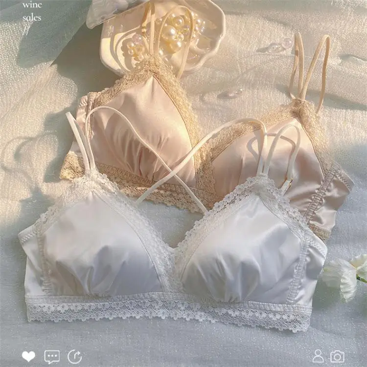 Women's Sexy Lingerie Gathered Thin Bra Girls Wireless Comfortable Triangle Cup Bralette Push Up Breathable Invisible Brassiere