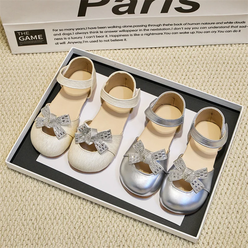 Girls Summer Sandals with Shiny Bow Non Slip