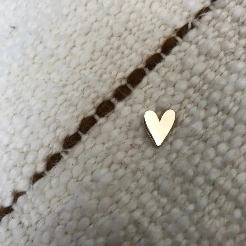 

Tiny Gold Plated Heart Enamel Pin Gold Plated Wedding Love Badge Brooche Small