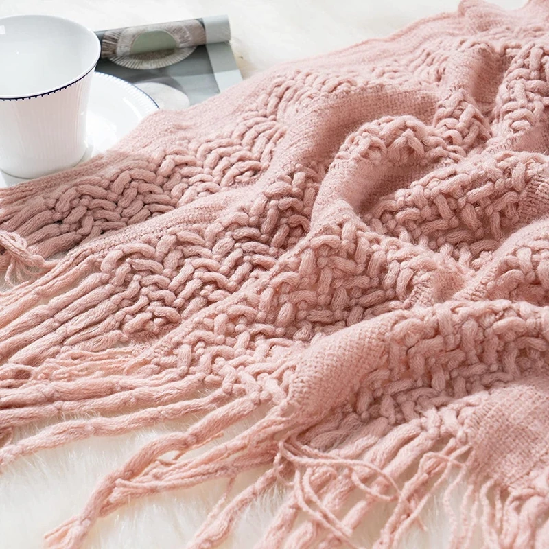 Pink Knitted Throw Blankets with Tassels Jacquard Textured Boho All-Season Vintage Chunky Cozy Gift Blankets Manta Para Sofá