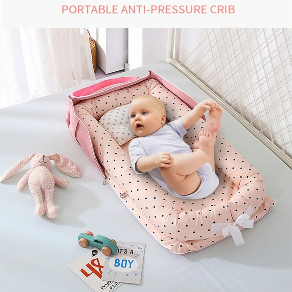 Babynest and playmat in one