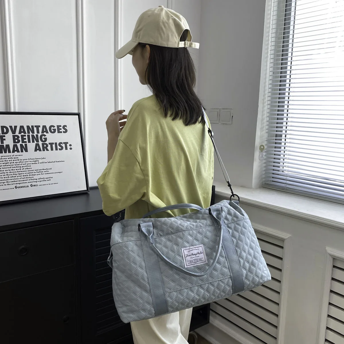 Women Sports Gym Bag Travel Dry Wet Bag Handbag Multifunction Swimming Shoulder Messenger Weekend Fitness Training Bag