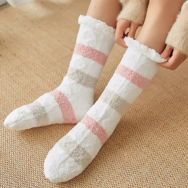 Fluffy Slipper Socks for Women and Girls, 5 Pairs Warm Cosy Bed Fuzzy Socks  with Grips, Winter Thermal Non Slip Grip Socks for Causal Home Sleeping