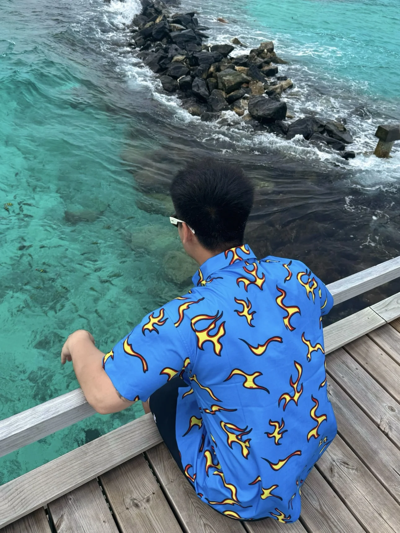 Hawaii Blue Flame Casual Loose Svel Beach irt Top for Men And Women Summer Thin Fabric ort Sve Button up