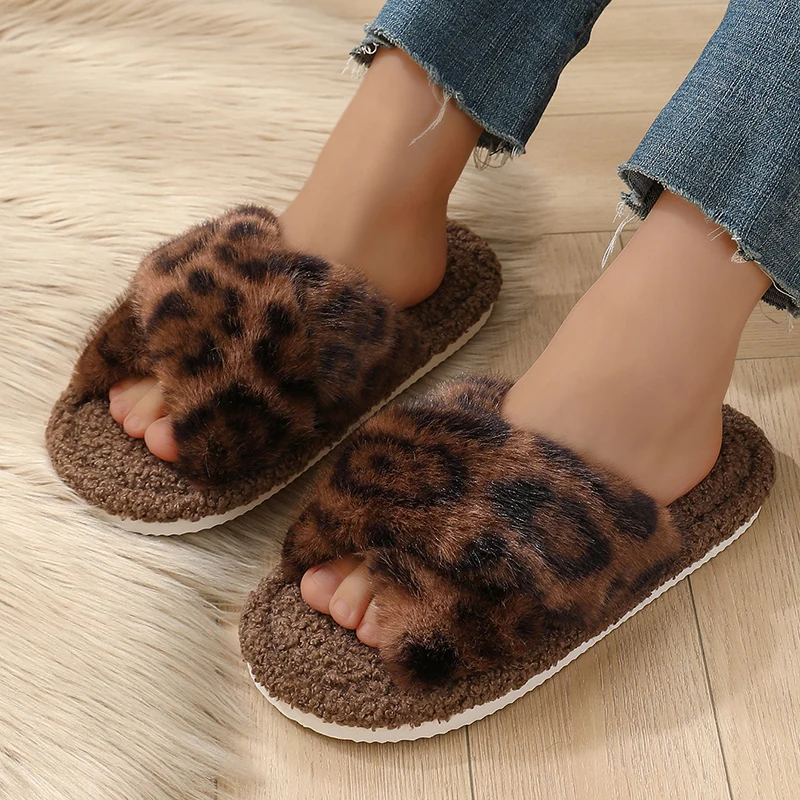 2025 New Open Toe Leopard Print Fur Slippers Women Lightweight Warm Fluffy Furry Slides Woman EVA Anti Slip Indoor Home Shoes